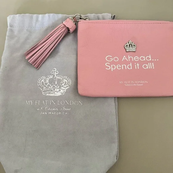My Flat in London - Letters to the Queen Pink Leather Wristlet - Picture 2 of 9